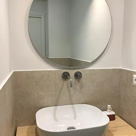 Rent Casa Almika Lejlighed *