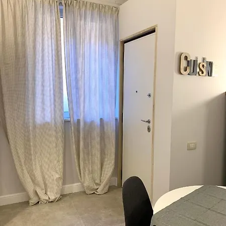 Rent Casa Almika Бари